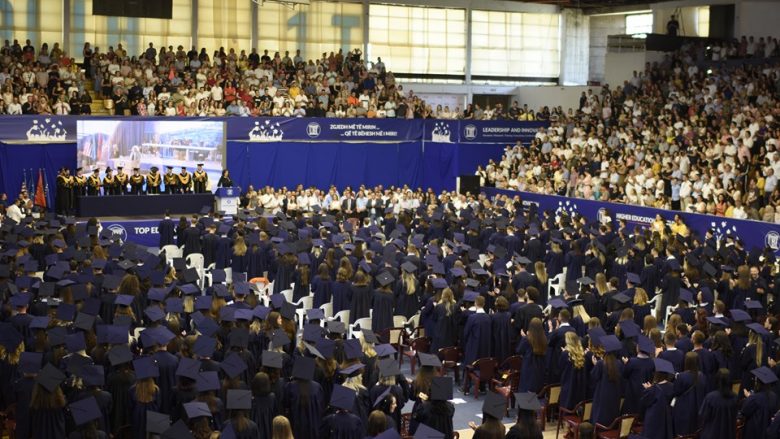 UBT mbajti ceremoninë e diplomimit për vitin akademik 2018/2019