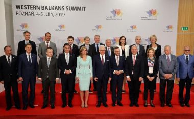 Cakaj në Poloni: Samiti të japë mesazh për hapjen e negociatave