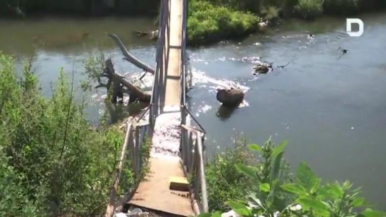E rrënojnë urën mbi lumin Llap në fshatin Stanovc i Ultë, ankohen banorët