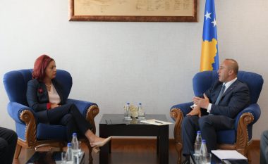 Haradinaj takon deputeten Emilia Rexhepi, diskutojnë për themelimin e Komunës së Zhupës
