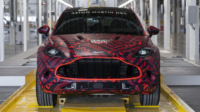 Aston Martin fillon pranimin e porosive për DBX