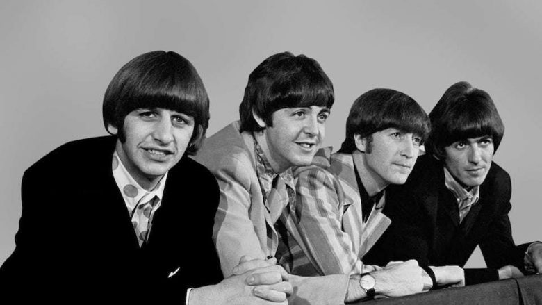 Kontrata e parë e “The Beatles” shitet në ankand për 340 mijë dollarë