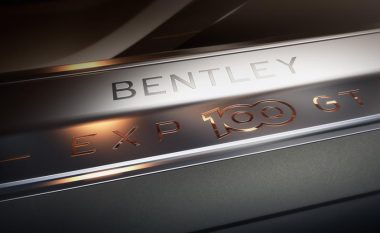 Bentley me makinë të re që ndryshon shumë nga të tjerat (Video)