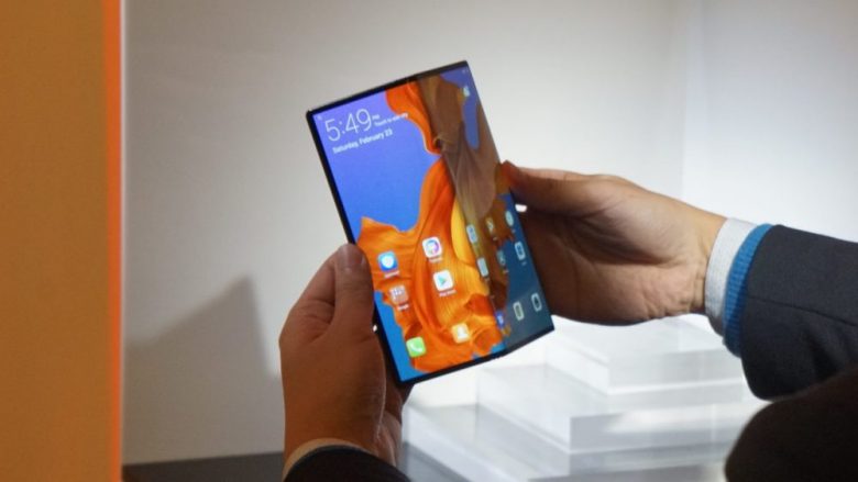 Posterat e shfaqur për Huawei Mate X nënkuptojnë lansimin e afërt