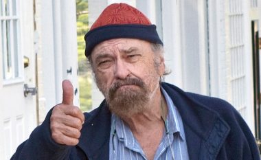 Vdes ylli i filmit “Man in black”, Rip Torn