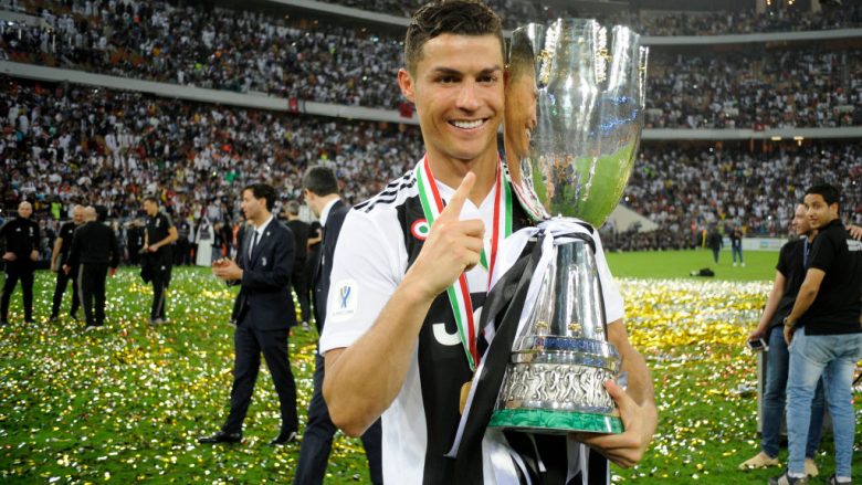 Në këtë ditë, një vit më parë, CR7 u bë transferimi më i shtrenjtë në Itali: Statistikat dhe trofetë e fituar te Juventusi