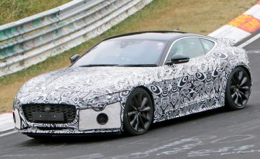 Jaguar ka nisur të testojë dy versione të F-Type (Foto)