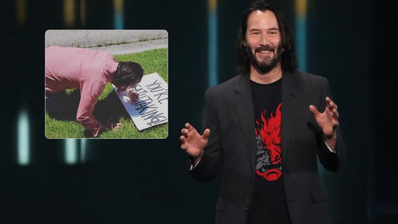 Keanu Reeves sërish merr simpatinë e fansave, ndalet dhe nënshkruan një pllakat në oborrin e një shtëpie