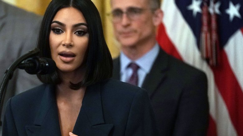 Kim Kardashian bën një tjetër vizitë në Shtëpinë e Bardhë