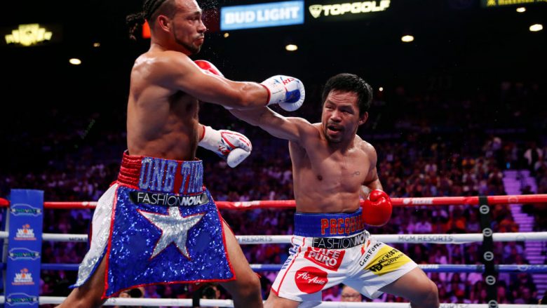 Pacquiao fiton pas 12 raundeve ndaj të pamposhturit Thurman, rikthen titullin