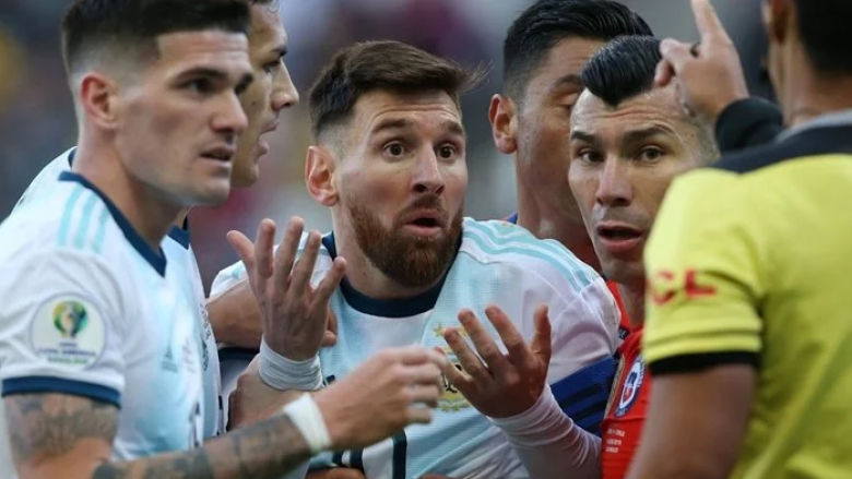 Messi dënohet për deklaratat në Copa America