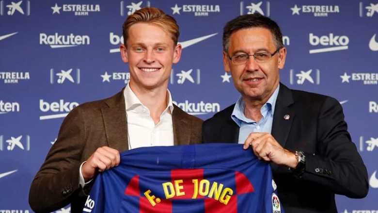 Refuzoi numrin e Johan Cryuffit, De Jong tregon arsyen se pse e zgjodhi numrin 21 te Barcelona