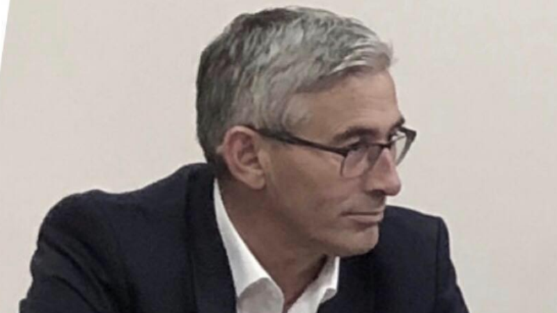 U raportua për ndërhyrje në tenderë, reagon zv.ministri Rexhep Kadriu
