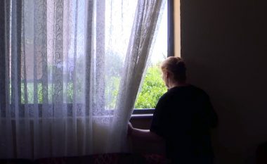 Një nënë shqiptare po “lufton” për t’i kthyer fëmijët nga Siria, tregon se si ndodhi e gjitha