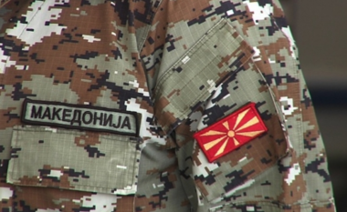 Maqedoni: Qeveria do të t’ua jep ushtarëve mbi 45-vjeç dy paga mesatare për çdo vit shërbimi në Armatë
