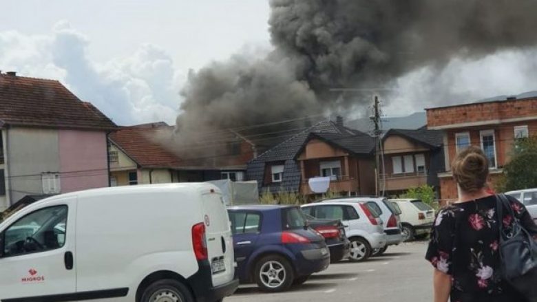 Kaplohet nga zjarri një shtëpi në Ferizaj, nuk ka të lënduar