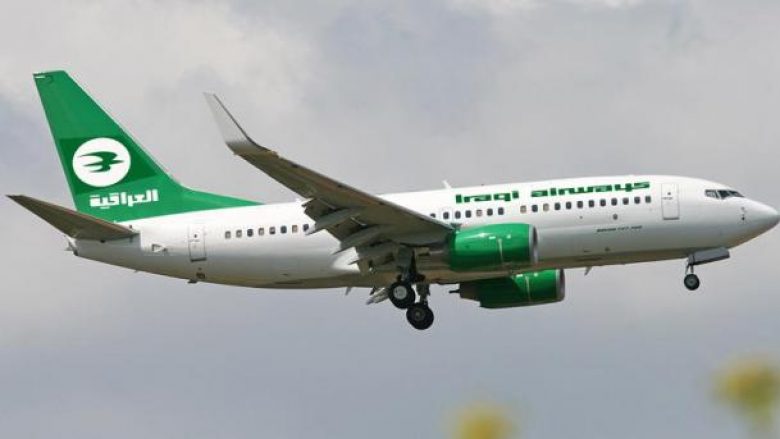 Piloti i “Iraqi Airways” u kërkon udhëtarëve para për karburant të aeroplanit