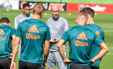 Ajaxi udhëton në Austri, De Ligt mbetet në shtëpi për të finalizuar transferimin te Juventusi