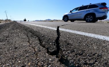 Tërmetet në Kaliforni shkaktojnë dëm prej rreth 100 milionë dollarë