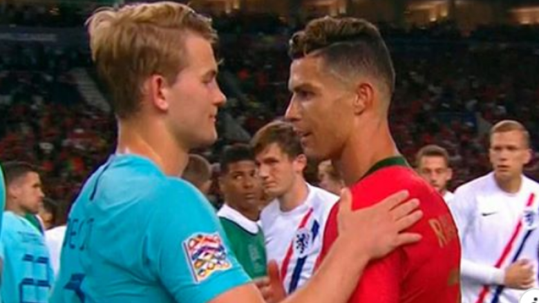 Ronaldo tregon bisedën që kishte me De Ligt: Pse nuk vini te Juventusi?