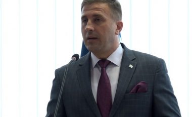 Ministri Demiri raporton para Komisionit për Mbikëqyrjen e Financave Publike