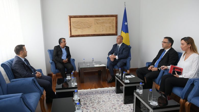 Haradinaj takon përfaqësuesit e komunitetit egjiptian dhe ashkali, flasin për sfidat e tyre