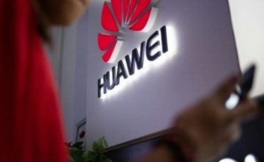 Huawei pritet t’i investojë tre miliardë dollarë në Itali