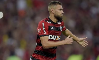 Konfirmon trajneri i Flamengos, Duarte do të luajë për Milanin