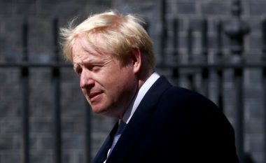 Kryeministri britanik pritet të dalë nga izolimi të premten, përkundër rreziqeve nga coronavirusi