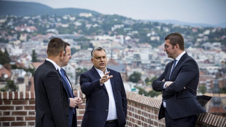 Mickoski-Orban: Diskutohet për situatën politike dhe ekonomike në Maqedoni