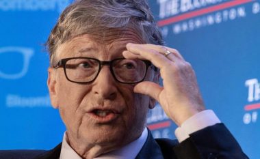 Tri pyetje të cilat tani i shtron Bill Gates, derisa për to nuk ka menduar në moshën e tij njëzetvjeçare