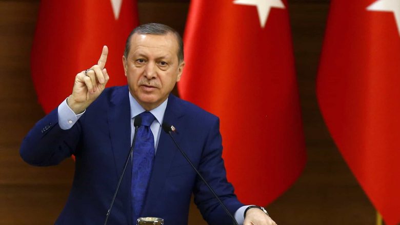“Erdogan vdes nga sulmi në zemër”, disa media çorientojnë botën me raportim të pasaktë