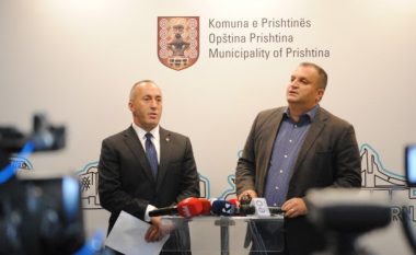 Shpend Ahmeti pret në takim kryeministrin Haradinaj