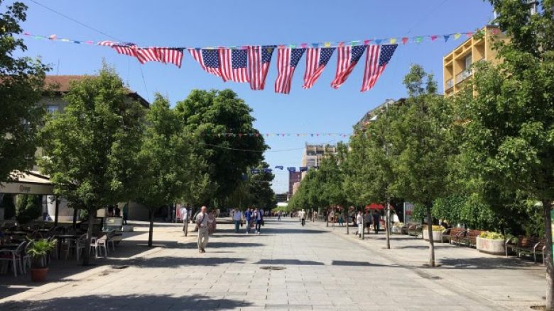 Kosova bëhet gati të festojë përvjetorin e pavarësisë së SHBA-së (Foto)