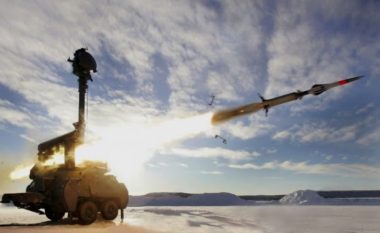 ​Suedia vendos sistem të ri raketash antiajrore në detin Baltik