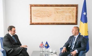 Haradinaj pret një delegacion nga Britania e Madhe