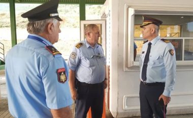 Shefi i policisë shqiptare takon punonjësit e policisë kufitare të Kosovës