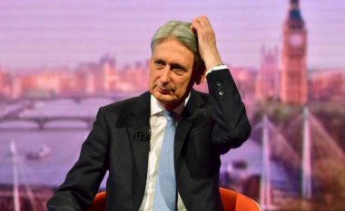 Kancelari britanik thotë se dorëhiqet nëse Boris Johnson zgjidhet kryeministër
