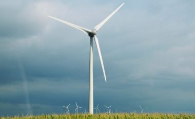 Turbinat e erës në Skoci kanë gjeneruar mjaftueshëm energji për fuqizimin e shtëpive, dyfish për një vit