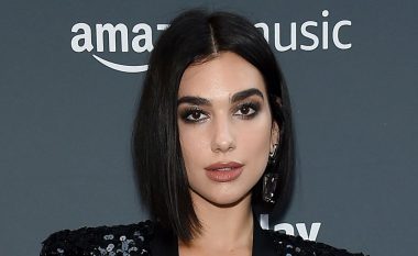 Dua Lipa e mahnitshme në promon e re të “YSL”