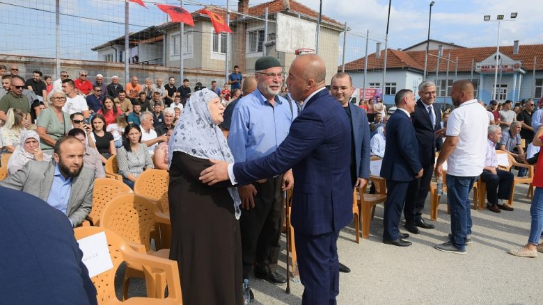 Haradinaj: Dëshmorët që i kujtojmë dhe nderojmë sot, janë prej atyre që i kanë vënë themelet e shtetit të Kosovës