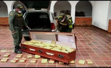 ​Sekuestrohen 300 kilogramë kanabis në një arkivol në Kolumbi
