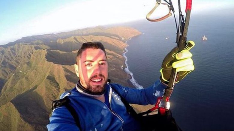 U ngjit në oxhakun 45 metra të lartë për ta filmuar hedhjen, humb jetën spanjolli 29-vjeç – nuk i hapet parashuta