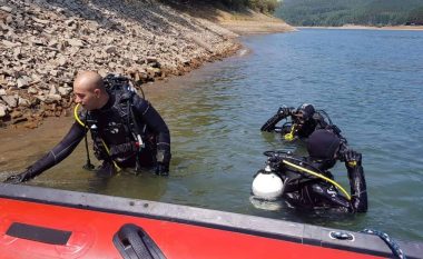 FSK-ja e angazhuar në operacionin e kërkimit për personin e zhdukur në Liqenin e Batllavës