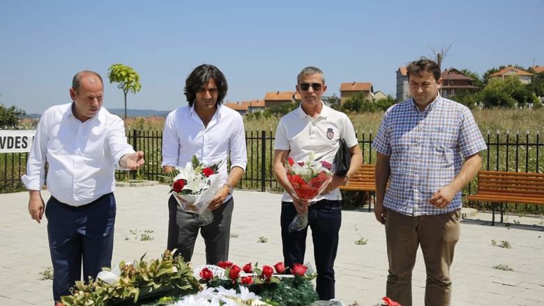 Trajneri i ri i Feronikelit, Vukiqeviq bën homazhe te varri i legjendës Fadil Vokrri