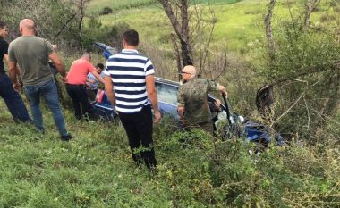 Pesë persona të lënduar në një aksident trafiku në Klinë