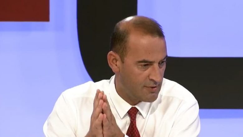 Haradinaj i përgjigjet Kurtit për taksën: I njëjti njeri i cili ka rrëzuar kamionët me produktet serbe, kërkon reciprocitet