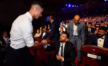 Bashkëbisedimi i ngrohtë mes dy ikonave të futbollit botëror, Ronaldo: Nuk kemi ngrënë darkë së bashku, por e shtyjmë njëri tjetrin përpara