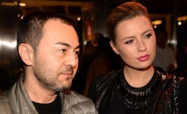 Pas pesë vitesh martesë me modelen irlandeze, Serdar Ortaç po shkurorëzohet
