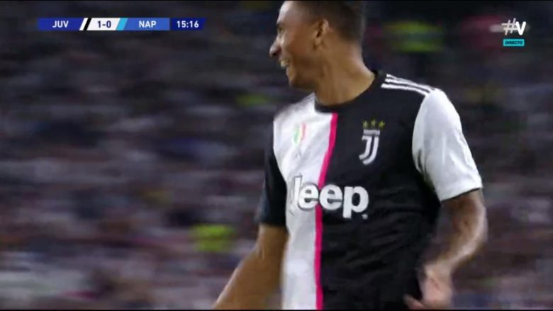 Juventusi i shënon dy gola për tre minuta Napolit, Danilo gjen golin 40 sekonda pas debutimit
